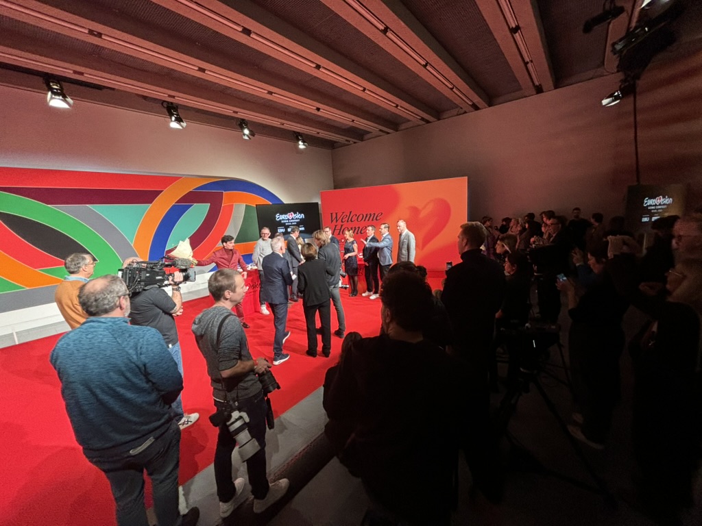 F9B6C890-D98B-494B-8960-8783F9CFD949_1_105_c