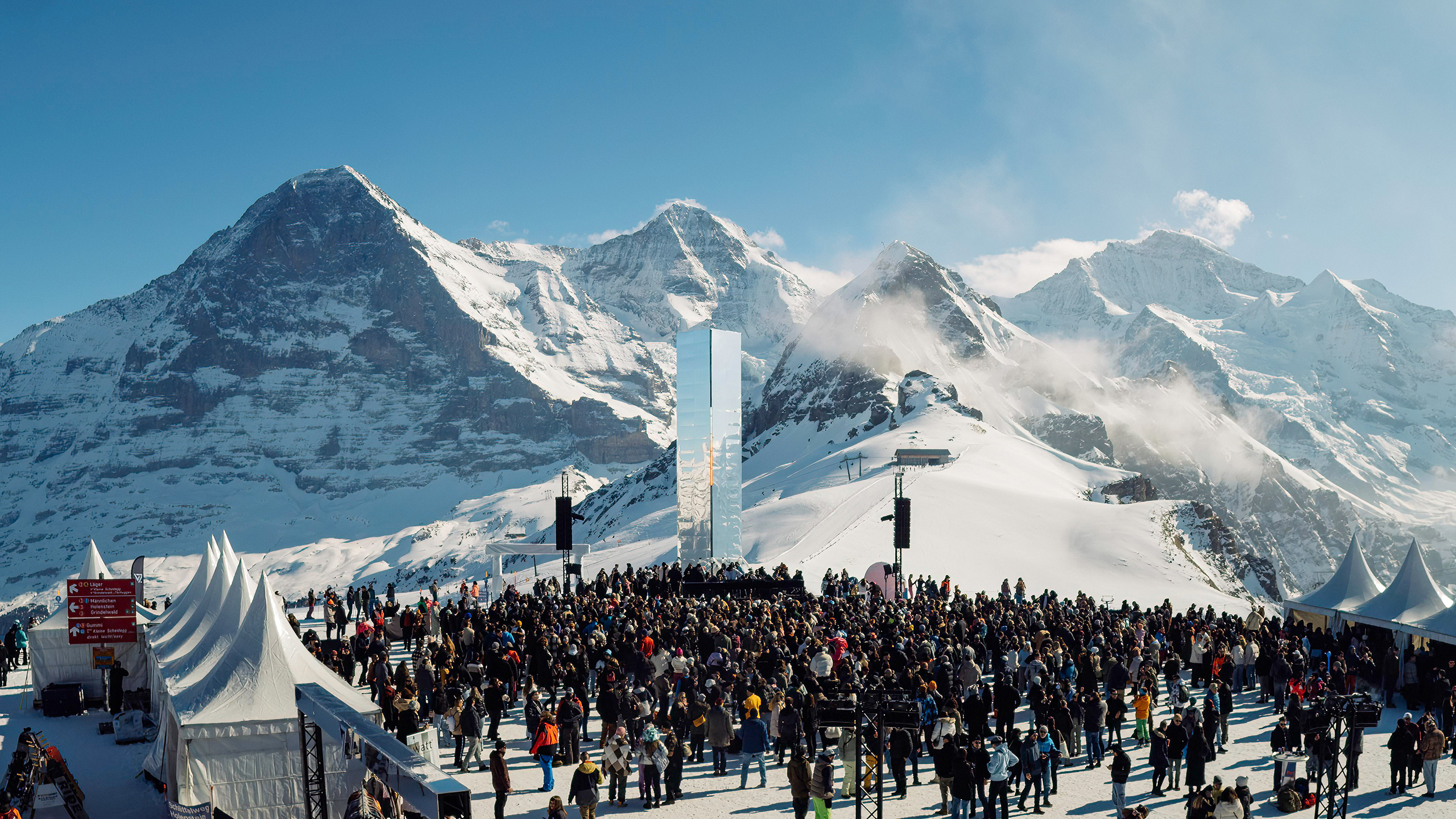 XAVER26_Best Brandworlds-Installations_VSNZ_Winterfestival_NÜSSLI_05_FabioZingg_BrinaKnauss